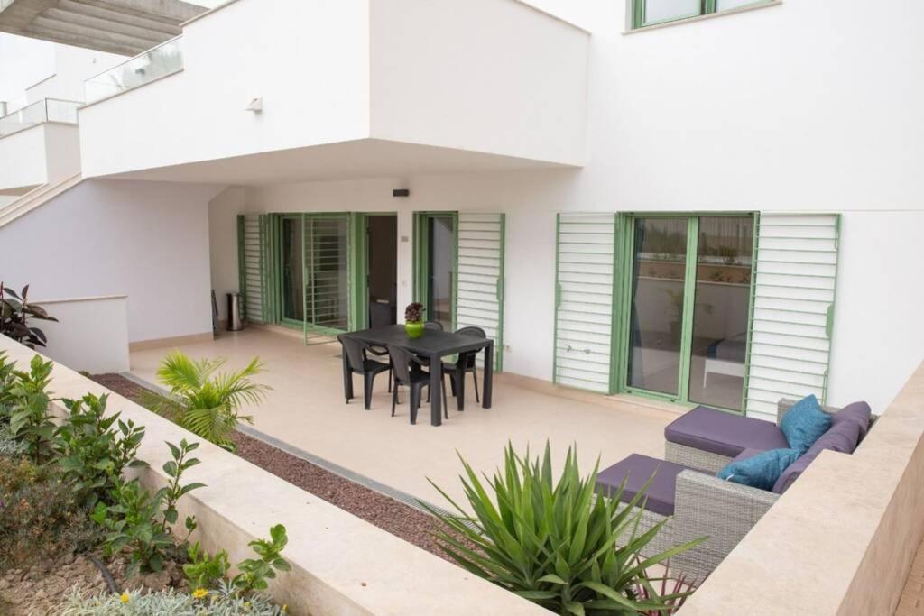 Apartment Rosa - Brand New 2 Bedroom Apartment In Cantal Homes, Ventanicas, מוחקאר מראה חיצוני תמונה
